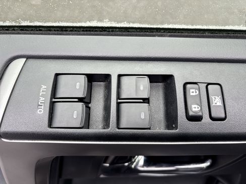 Used 2024 Toyota 4Runner SR5 Premium image 17