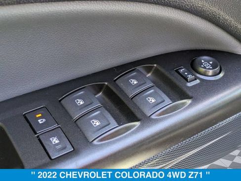Used 2022 Chevrolet Colorado Z71 w/ Safety Package AWD/4WD image 10