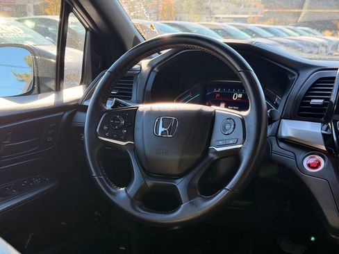 Used 2023 Honda Odyssey Sport image 19