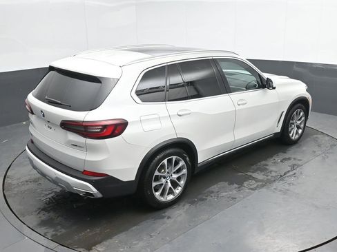 Used 2023 BMW X5 xDrive40i w/ Premium Package image 37