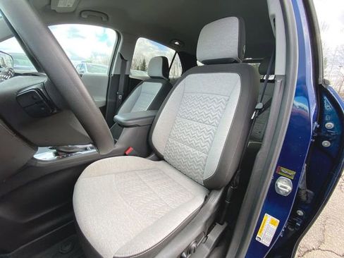 Used 2023 Chevrolet Equinox LS w/ LS Convenience Package image 18