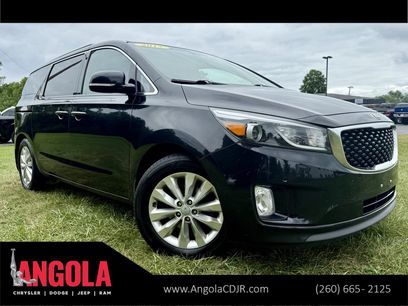 Used 2017 Kia Sedona EX