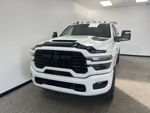 Used 2025 RAM 2500 Laramie image 3