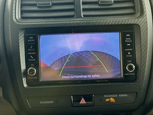 Used 2018 Mitsubishi Outlander Sport ES image 21