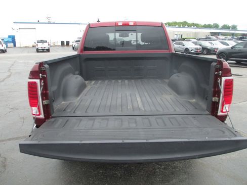 Used 2017 RAM 1500 Laramie AWD/4WD image 8