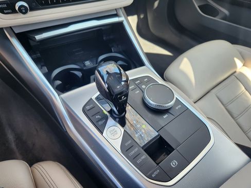Used 2019 BMW 330i Sedan w/ M Sport Package RWD image 23