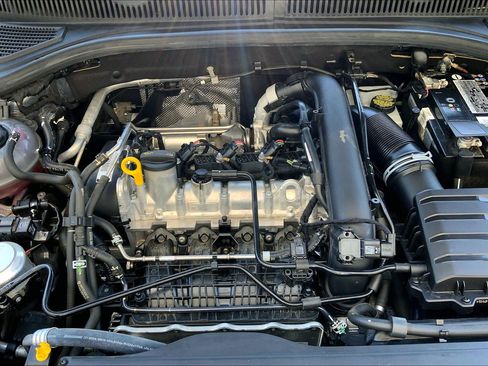 Used 2019 Volkswagen Jetta SE FWD image 32