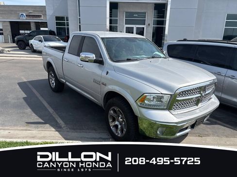 Used 2018 RAM 1500 Laramie AWD/4WD image 4