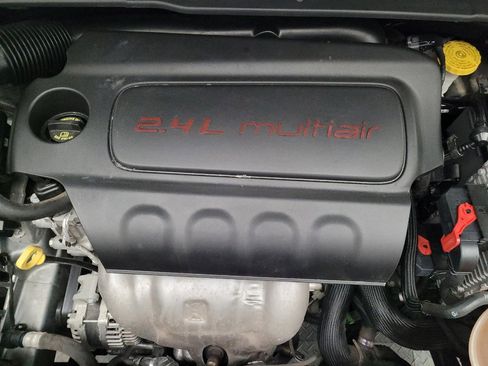 Used 2022 Jeep Compass Latitude AWD/4WD image 30