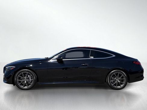 Used 2024 Mercedes-Benz CLE 300 4MATIC Coupe image 2