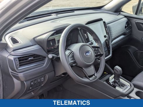 Used 2025 Subaru Forester Premium AWD/4WD image 15