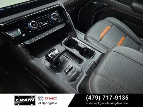 Used 2024 GMC Sierra 1500 AT4 w/ Technology Package AWD/4WD image 20