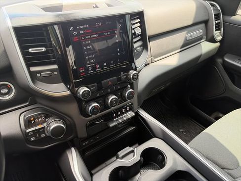 Used 2019 RAM 1500 Big Horn AWD/4WD image 23