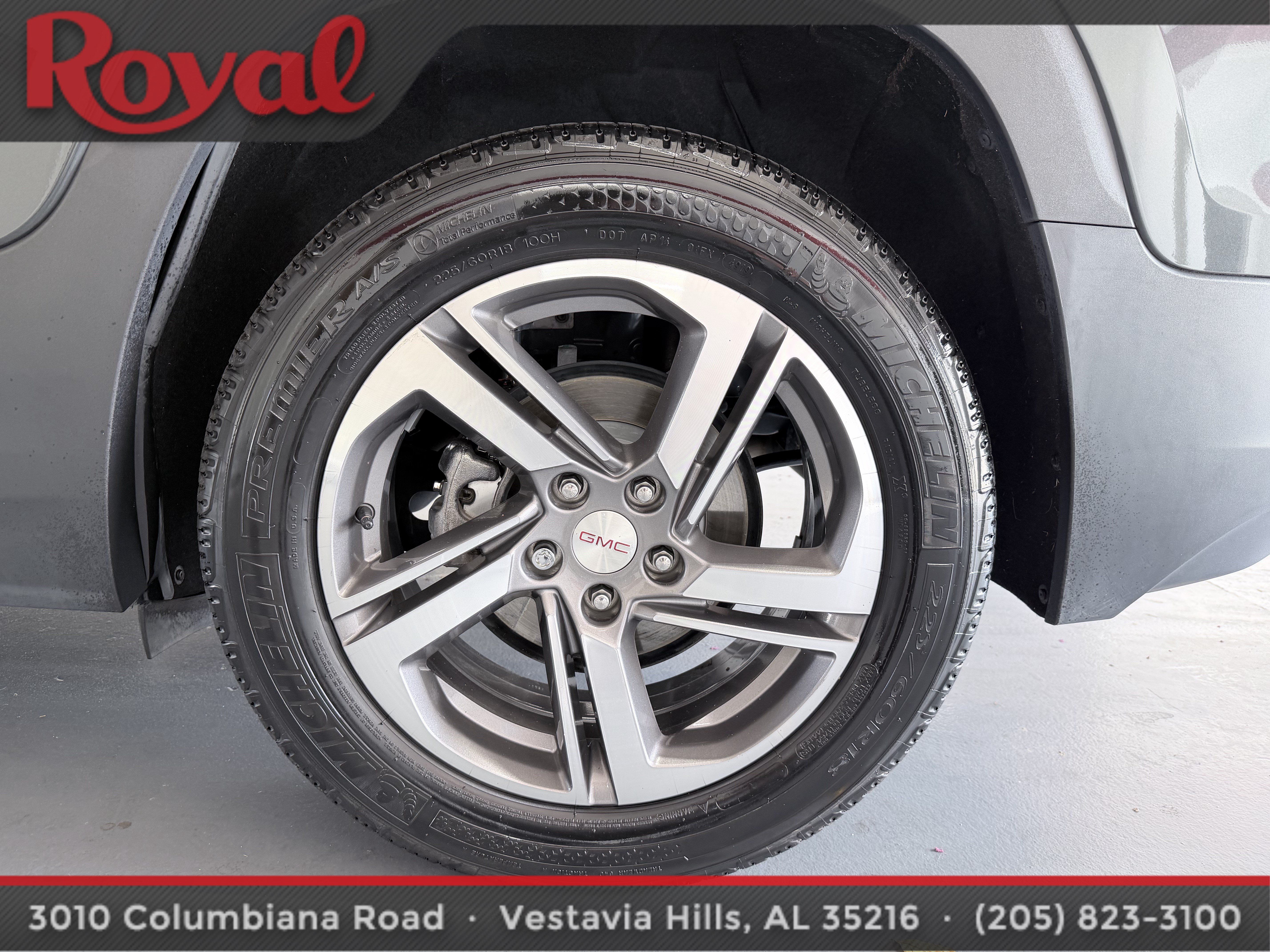 Used 2021 GMC Terrain SLT w/ Infotainment Package II FWD image 8