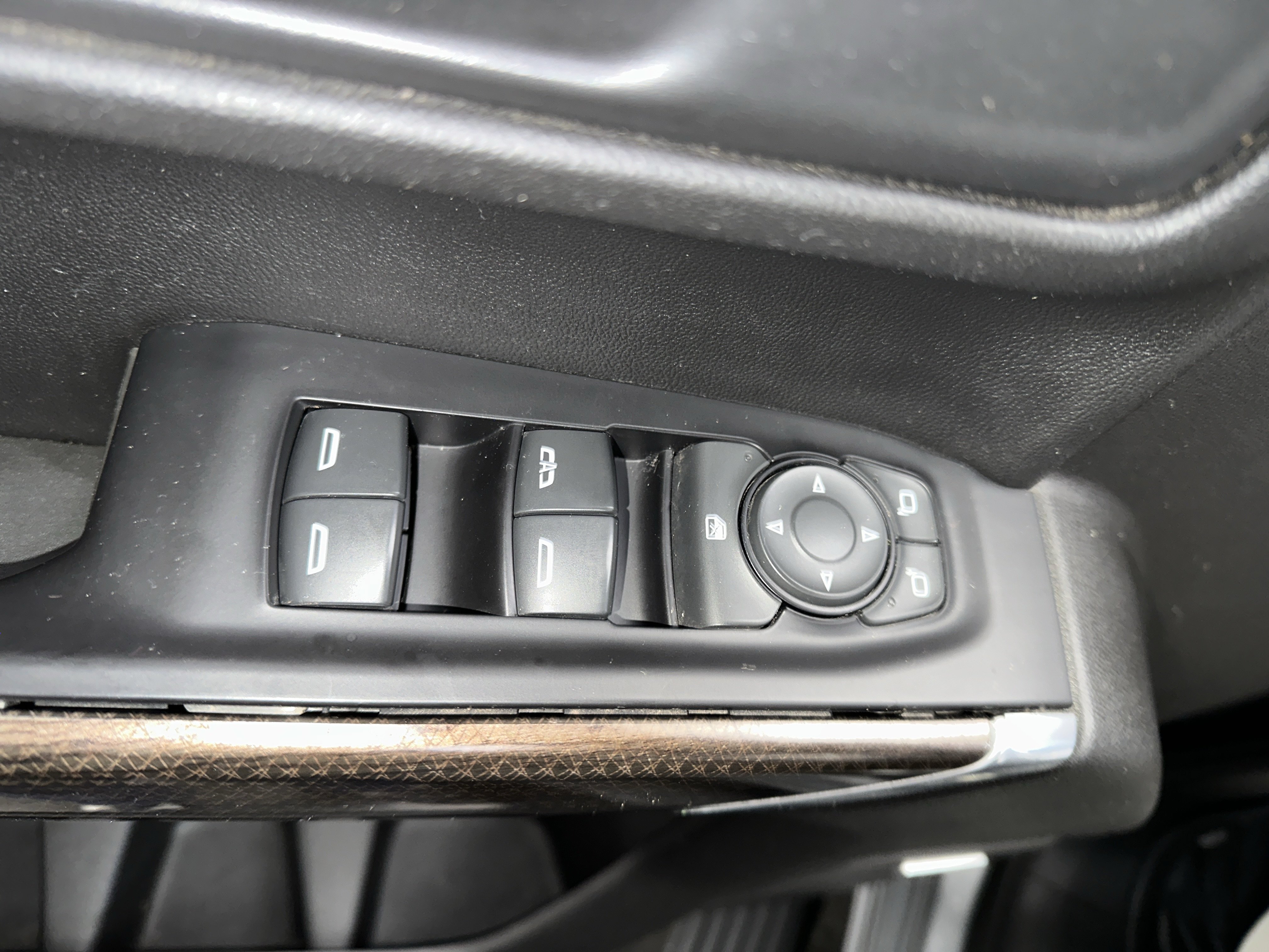 Used 2020 Chevrolet Silverado 1500 RST AWD/4WD image 20