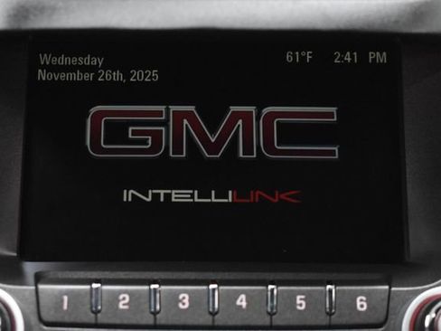 Used 2017 GMC Terrain SLE w/ Convenience Package image 24