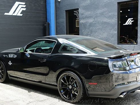 Used 2012 Ford Mustang Shelby GT500 w/ SVT Performance Pkg image 5