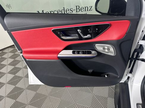 Certified 2024 Mercedes-Benz GLC 43 AMG 4MATIC image 10