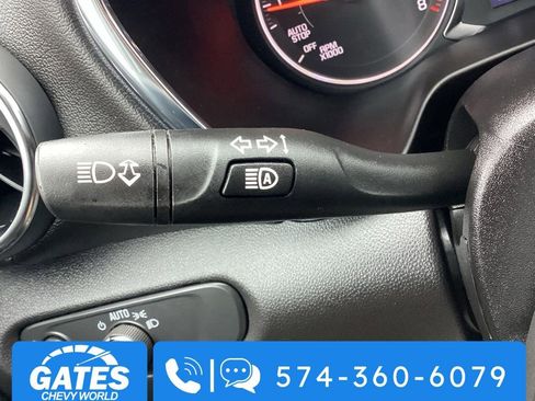 Used 2025 Chevrolet Blazer LT image 23