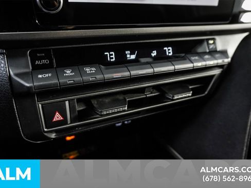 Used 2025 Toyota Camry LE image 36