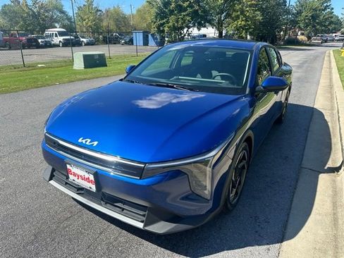 New 2025 Kia K4 EX image 6