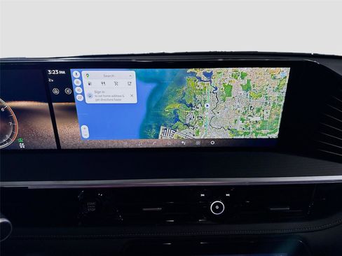 Used 2025 INFINITI QX80 Sensory image 11