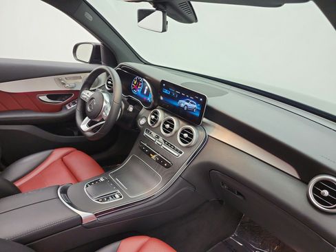 Used 2021 Mercedes-Benz GLC 300 image 19