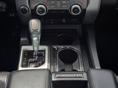 Used 2015 Toyota Tundra Limited w/ Limited Premium Package AWD/4WD image 25