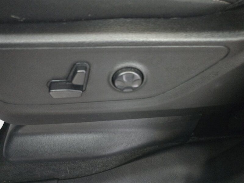Used 2020 RAM 1500 Big Horn AWD/4WD image 20