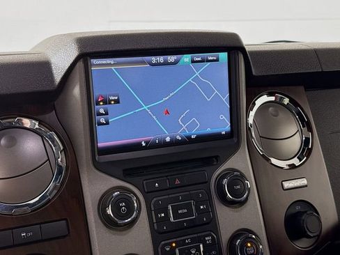 Used 2016 Ford F350 Lariat w/ Lariat Ultimate Package AWD/4WD image 15