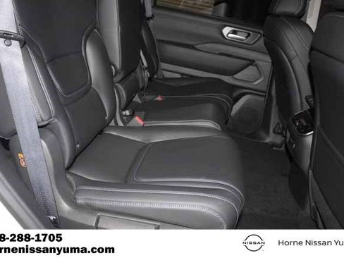 New 2026 Nissan Armada SV image 7