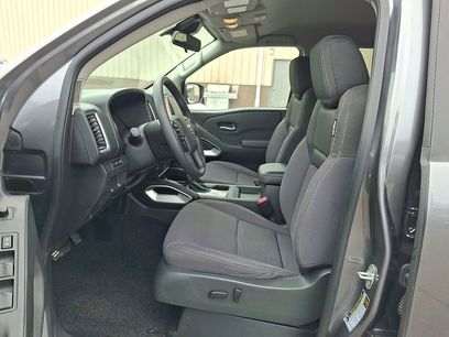 Used 2023 Nissan Frontier SV