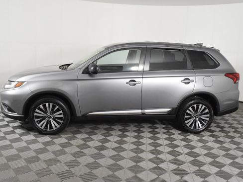 Used 2020 Mitsubishi Outlander ES image 8