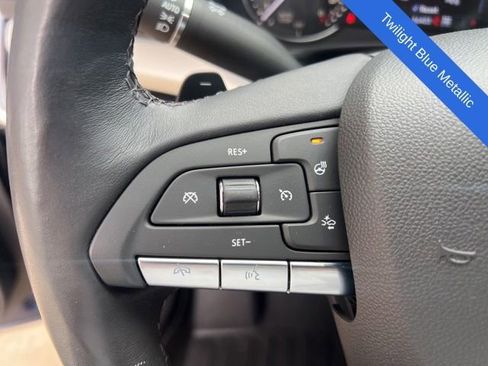Used 2022 Cadillac XT4 Premium Luxury w/ Enhanced Visibility Package AWD/4WD image 28