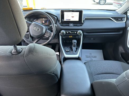 Certified 2025 Toyota RAV4 XLE image 22
