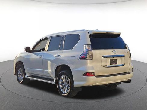 Used 2018 Lexus GX 460 Premium w/ Premium Package AWD/4WD image 7