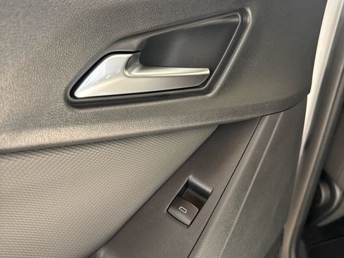 New 2026 Chevrolet Equinox LT image 31