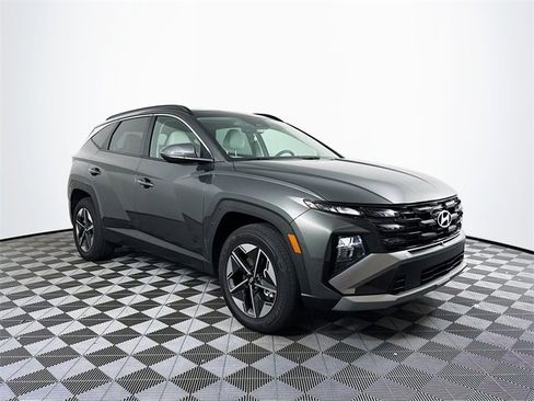 Certified 2025 Hyundai Tucson SEL image 10