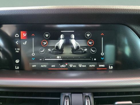 New 2025 Alfa Romeo Stelvio Sprint image 94