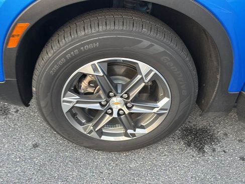 Used 2025 Chevrolet Blazer LT image 31