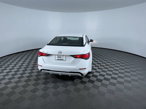 Certified 2025 Nissan Sentra S FWD image 8