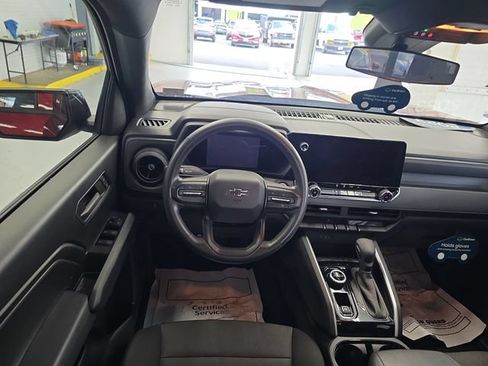 Certified 2023 Chevrolet Colorado Trail Boss w/ Advanced Trailering Package AWD/4WD image 12