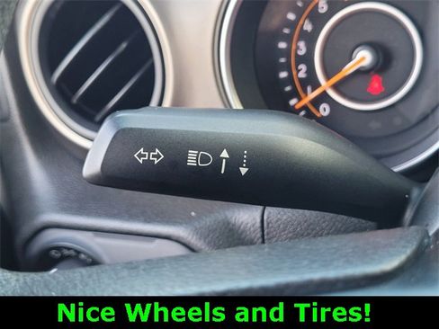 Certified 2018 Jeep Wrangler Unlimited Sport image 30