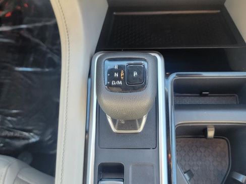 Certified 2024 Nissan Pathfinder SL image 25