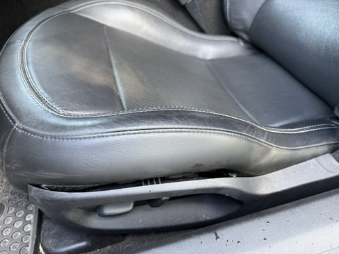 Used 2017 Chevrolet Corvette Stingray Coupe w/ 1LT RWD image 8