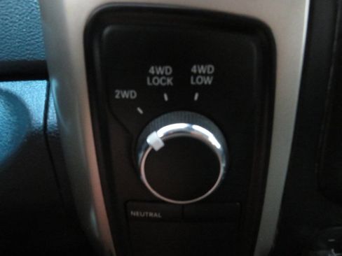 Used 2015 RAM 3500 Big Horn image 22