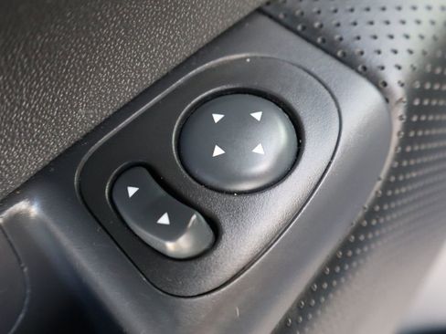 Used 2016 FIAT 500 Sport image 25