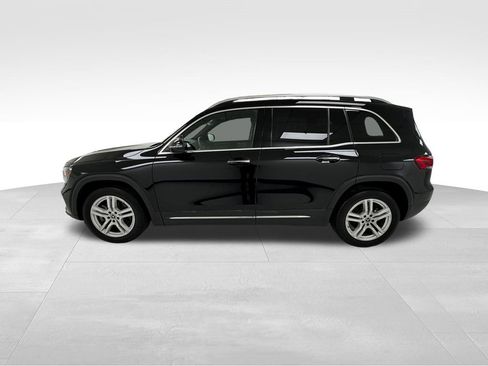 Used 2022 Mercedes-Benz GLB 250 GLB 250 w/ Premium Package Lite image 4