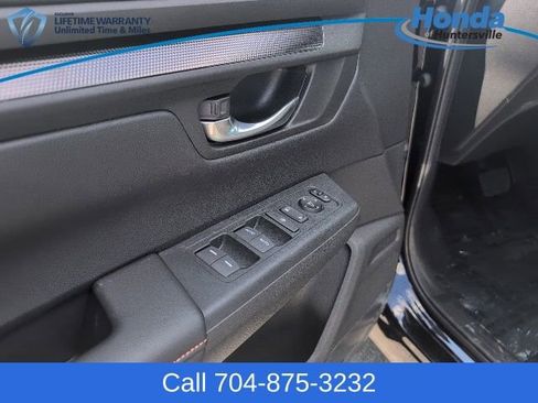 Used 2026 Honda CR-V TrailSport image 23
