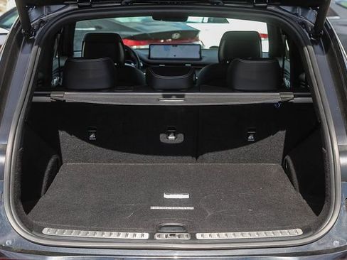 Used 2023 Genesis GV70 2.5T Sport Prestige w/ Sport Prestige Package image 30